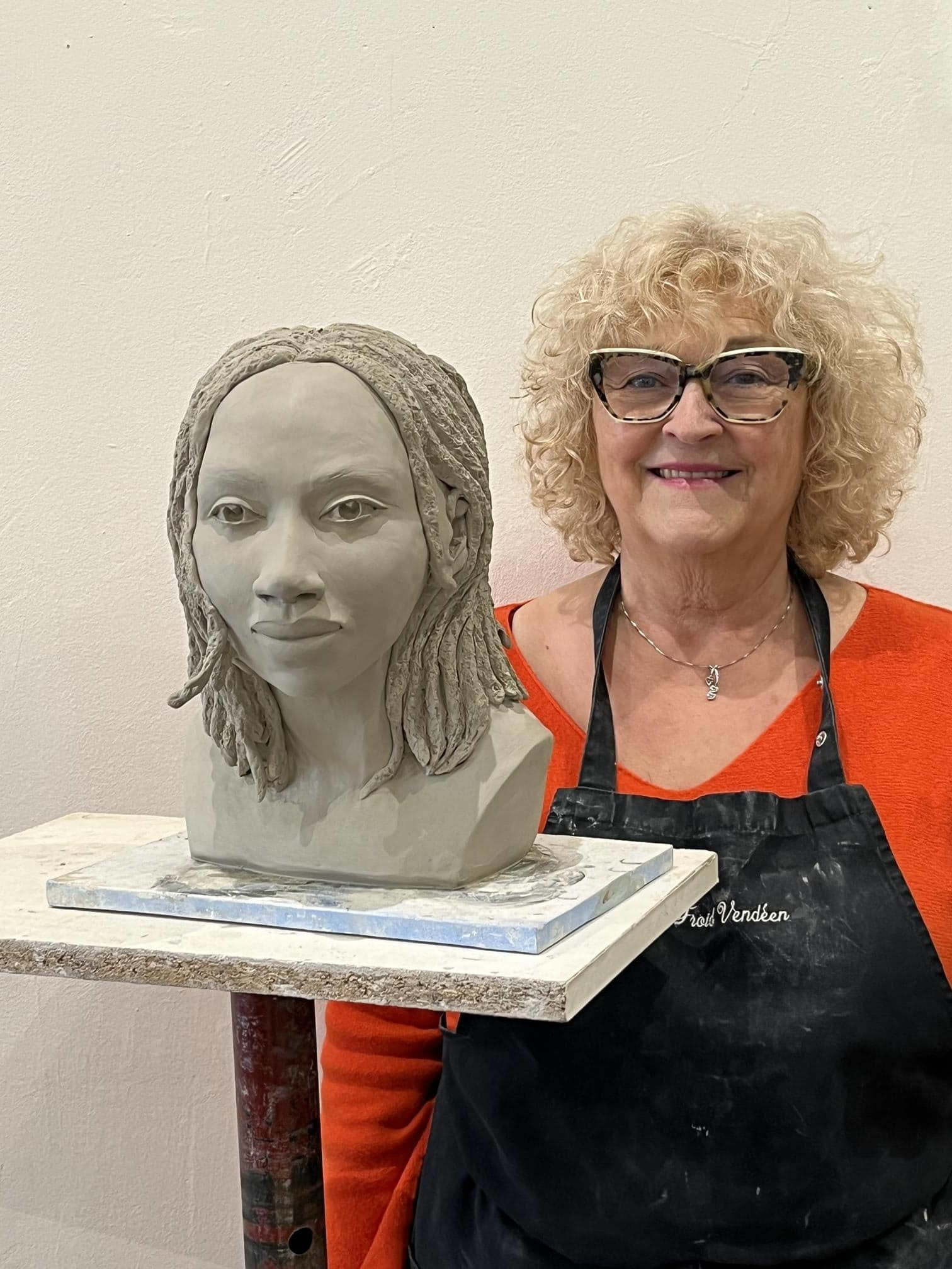 Isabelle Fisson - cours de sculpture - vendee - les sables olonne